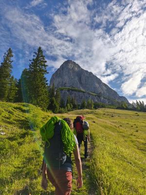 K nástupu na Kalbling