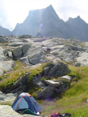 Pod severní hranou Badilu