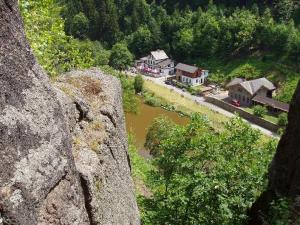 Lákavý výhled v parném létě