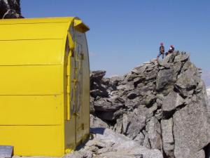 Badil, bivak na vrcholu