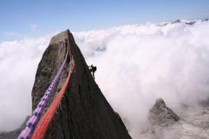 Petr Daniš: Mezi Mraky (Bergell)