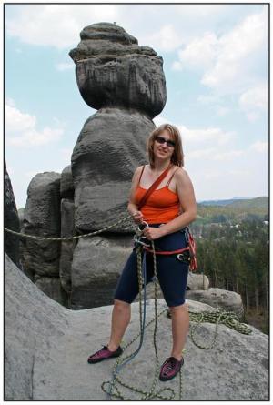 V pozadí se Starostovou