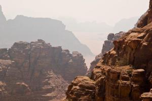 Panoramata směrem do pouště