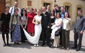 Ženich, nevěsta a HO Humanita