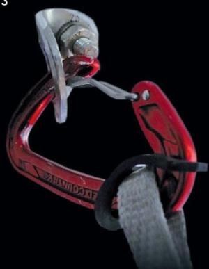 Karabina zapricena v nytu -> zlomeni