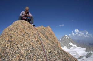 Smskování na vrcholu Grand Capucin