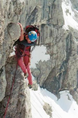 Dachstein, Steinerweg IV+, vzdušný traverz ve spodní části
