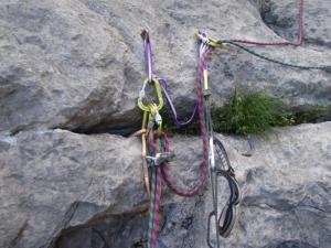 Jistící stanoviště ve fixních bodech