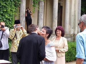 Ne až tak decentní